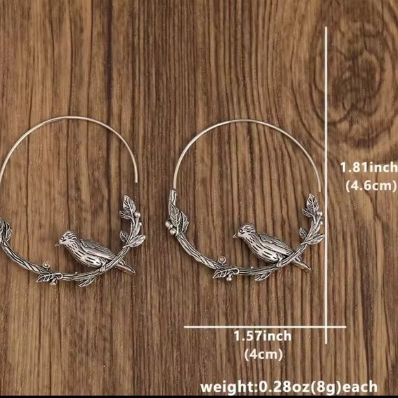 Vintage Bird Hoop Silver Earrings - Picture 4 of 5